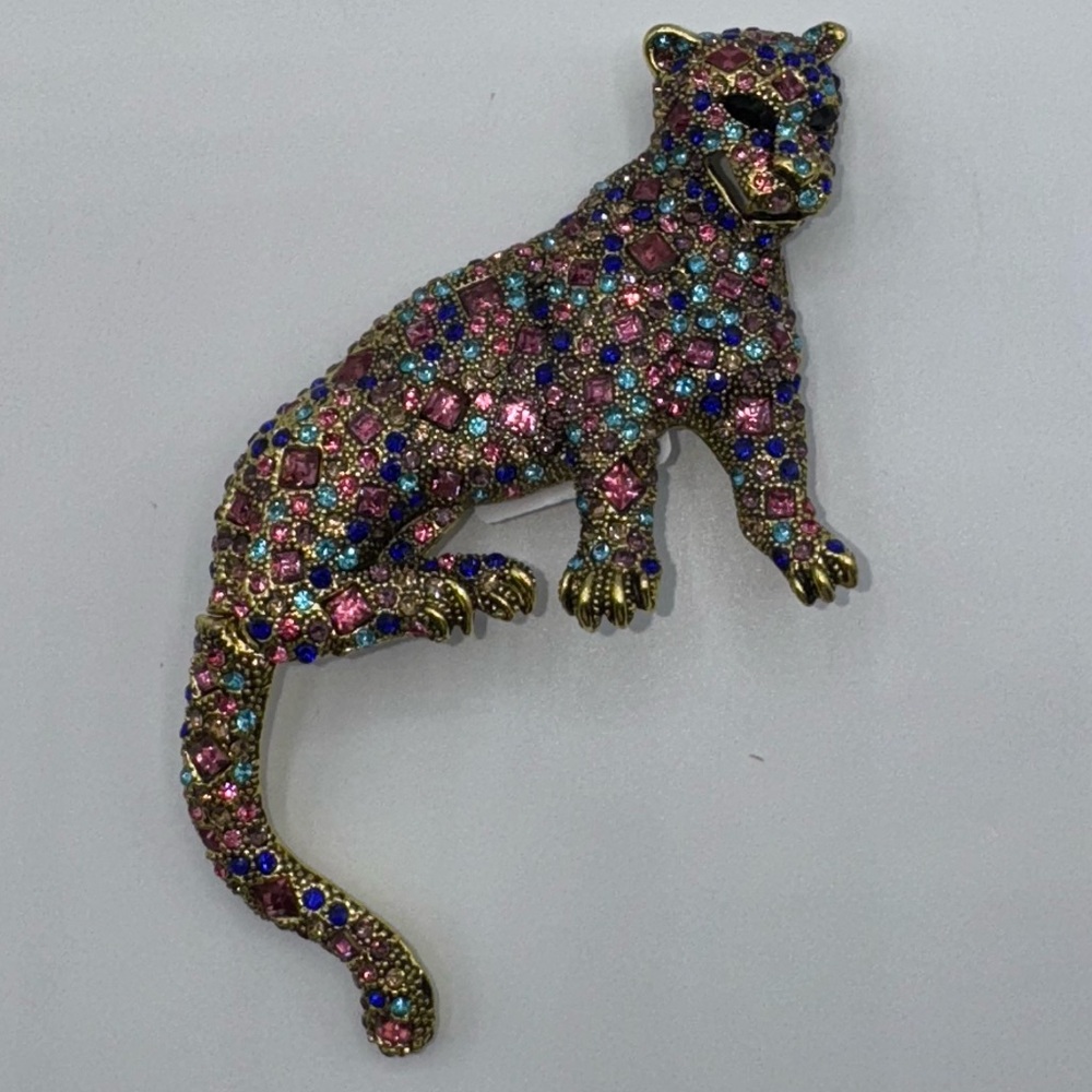 Panther Brooch - Picture 6 of 10